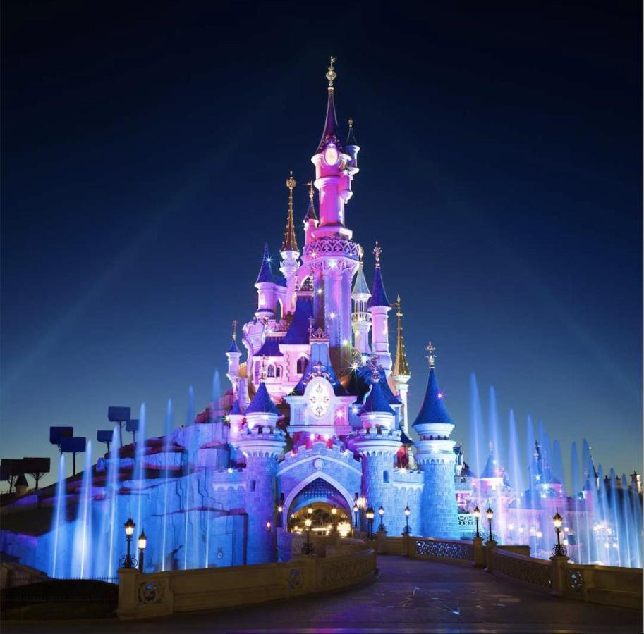 *Disneyland-Paris* 8 Pers, Wifi, Netflix, Parking Serris Luaran gambar
